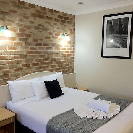 Country Gardens Motor Inn ทูวูมบา ภายนอก รูปภาพ
