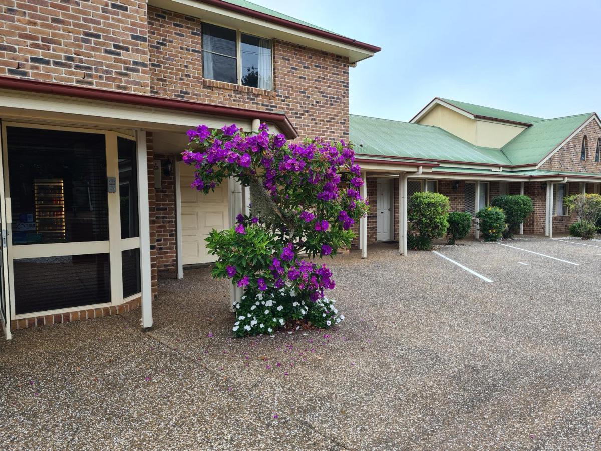 Country Gardens Motor Inn ทูวูมบา ภายนอก รูปภาพ